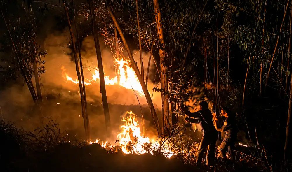 ¡ALERTA ROJA EN LA SIERRA! ÁNCASH REGISTRA MÁS DE 45 INCENDIOS FORESTALES EN LO QUE VA DEL AÑO